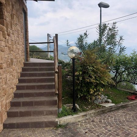 La Casa Di Rose Villa Fonteno Exterior photo