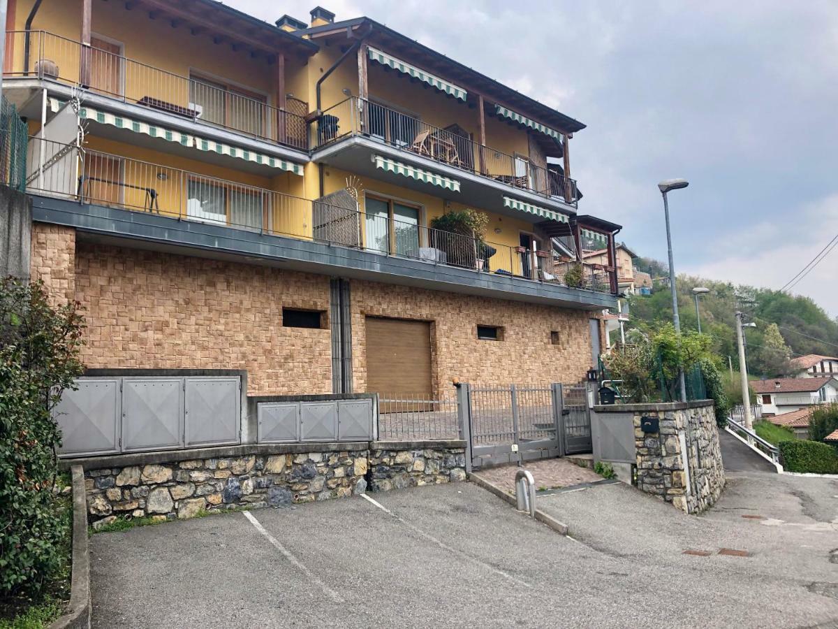 La Casa Di Rose Villa Fonteno Exterior photo